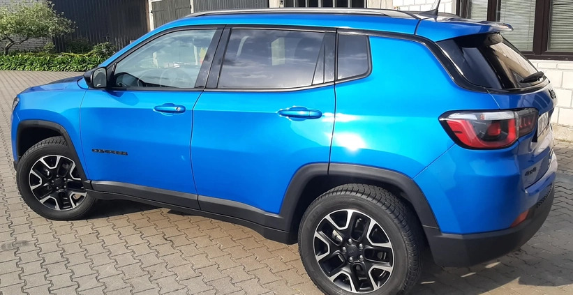 Jeep Compass cena 87400 przebieg: 63000, rok produkcji 2020 z Białystok małe 301